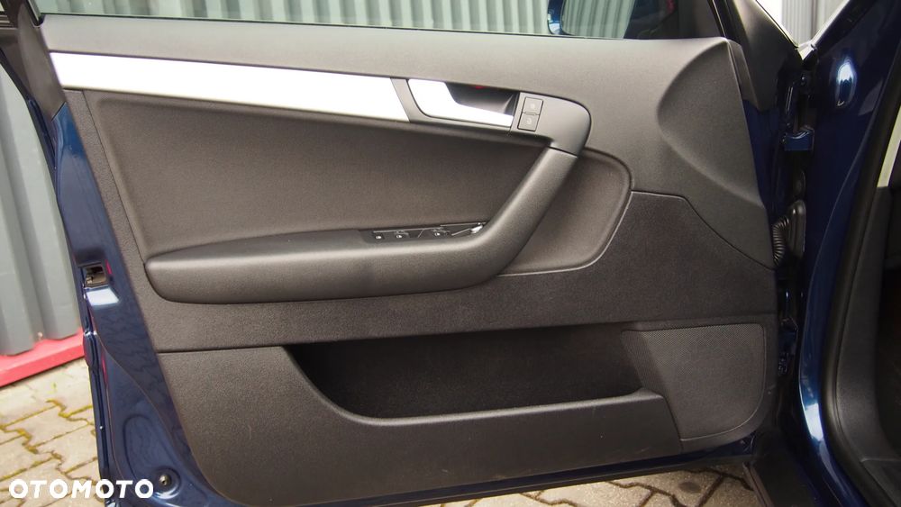 Audi A3 Sportback 2.0 TDI DPF Ambition - 22
