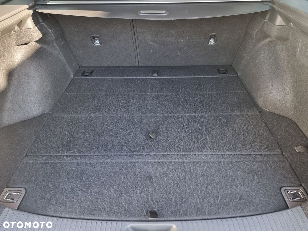 Hyundai i30 1.5 DPI Modern - 27