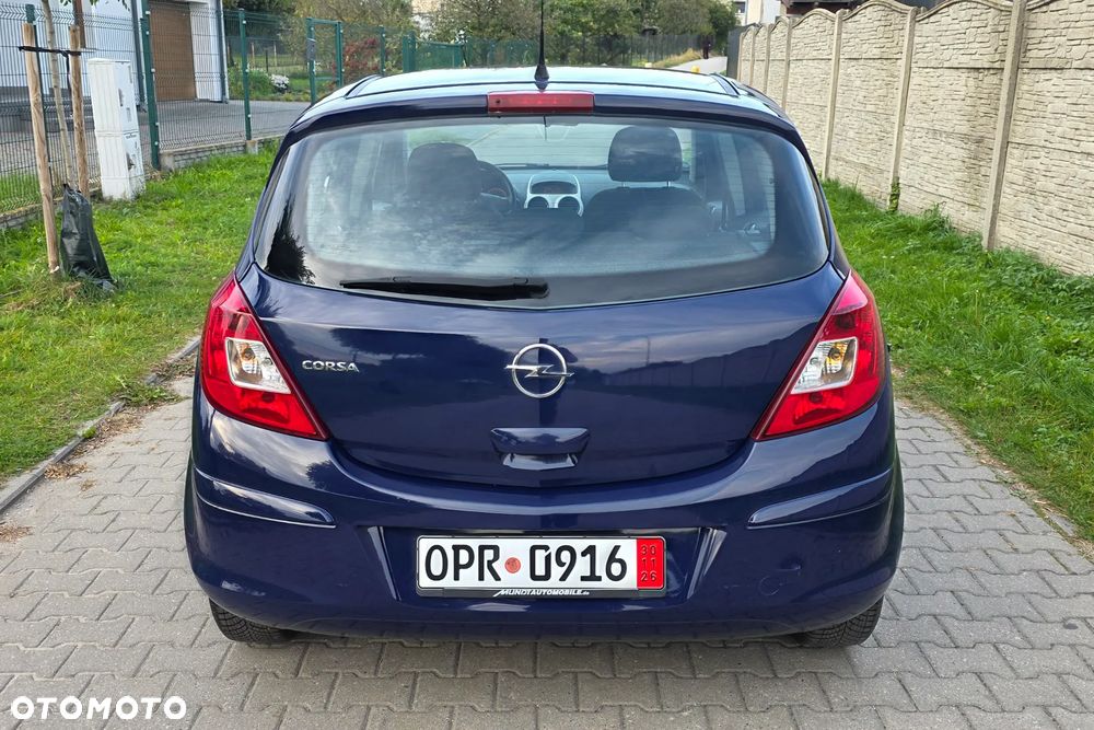 Opel Corsa - 8