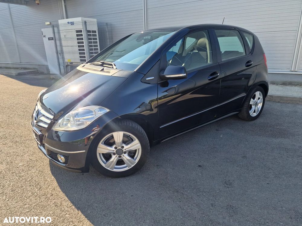Mercedes-Benz A 180 - 28