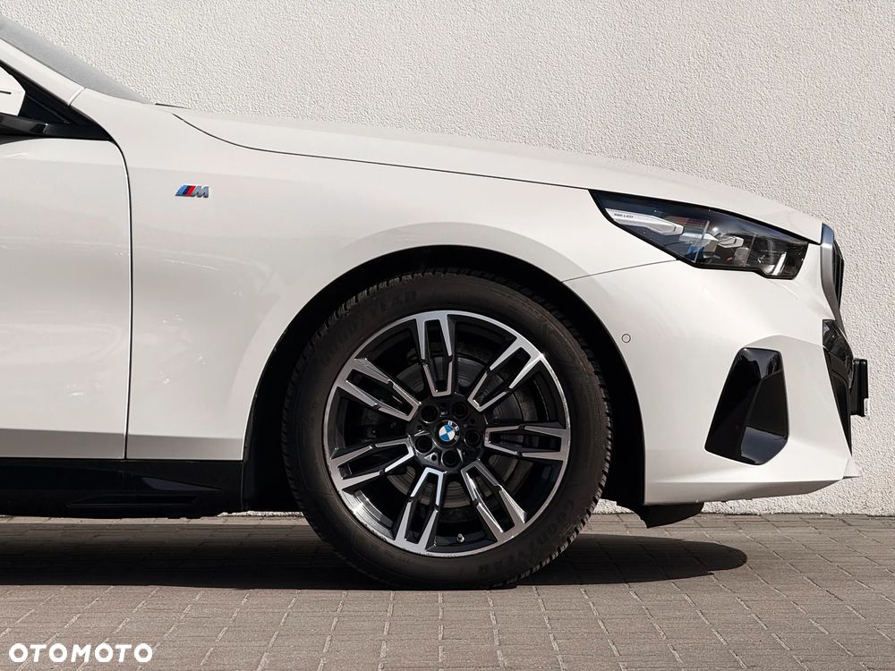 BMW Seria 5 520d - 13