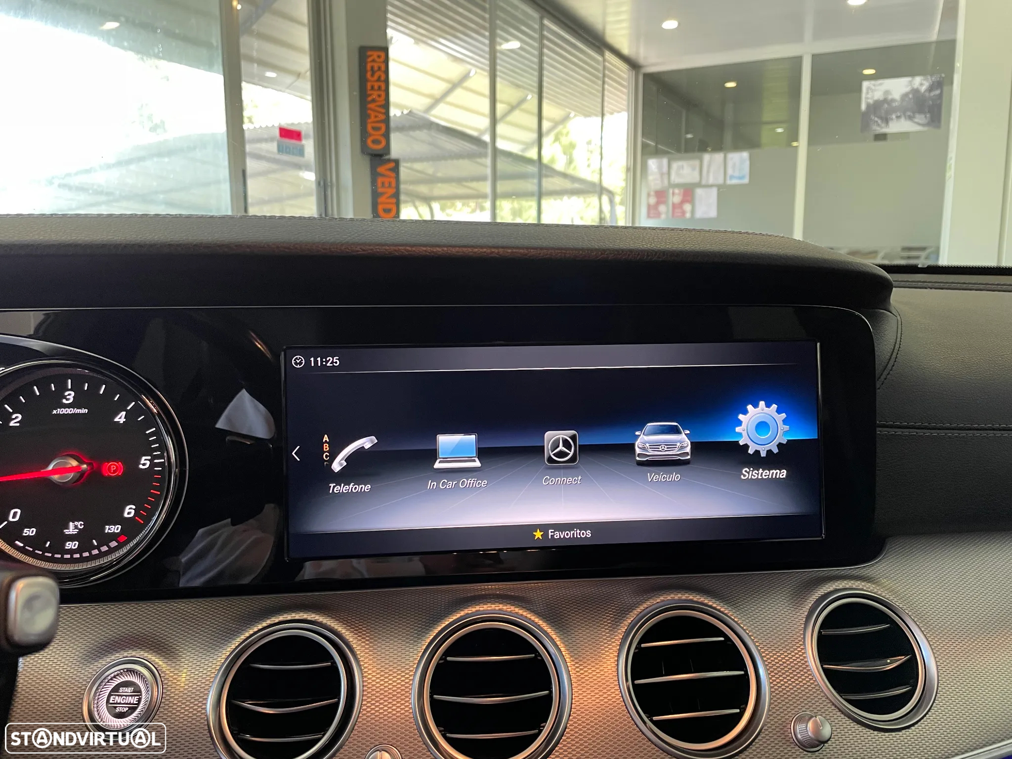 Mercedes-Benz E 220 d AMG - 17