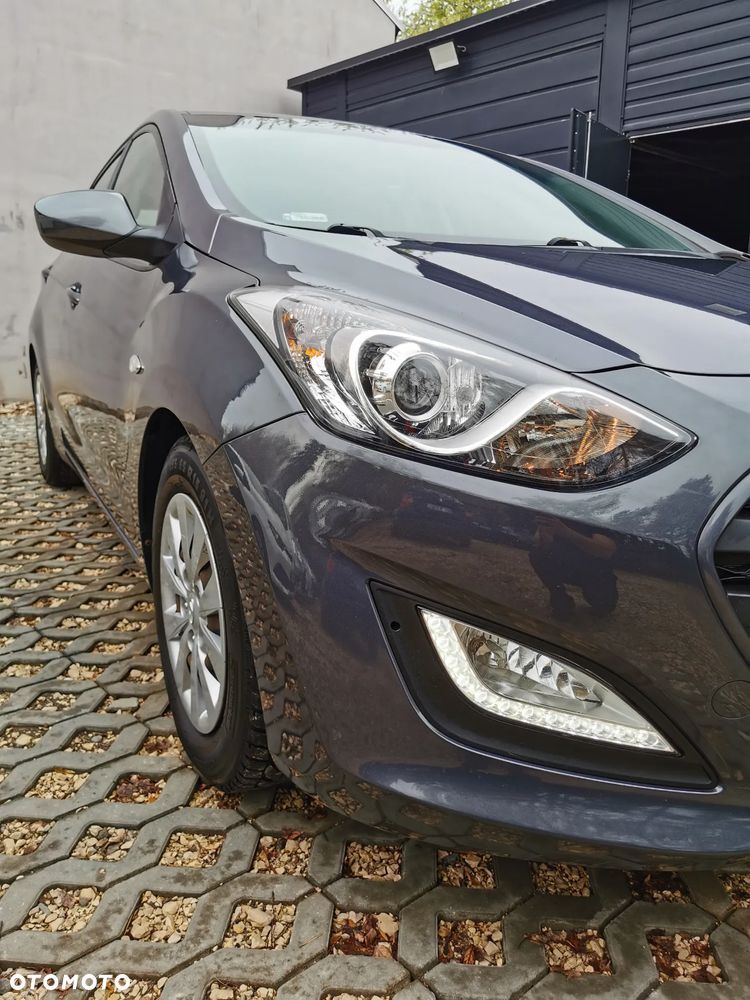 Hyundai i30 1.6 CRDi Comfort - 18