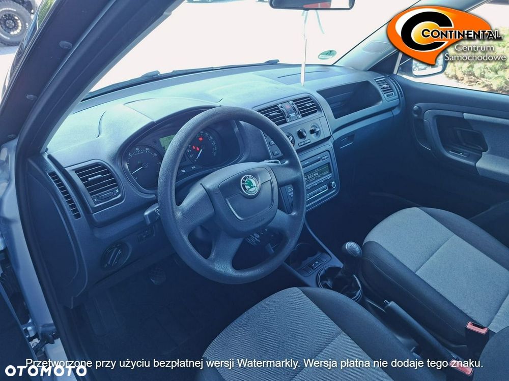 Skoda Fabia - 8