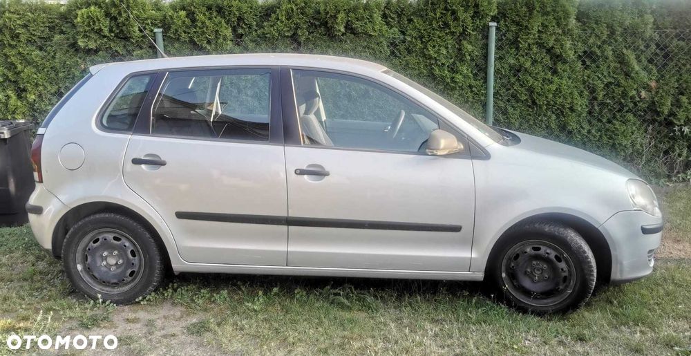 Volkswagen Polo - 4