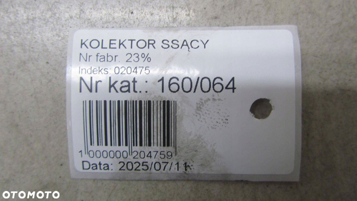 VOLVO XC60 2.4 POKRYWA ZAWORÓW 31338169 08- - 8