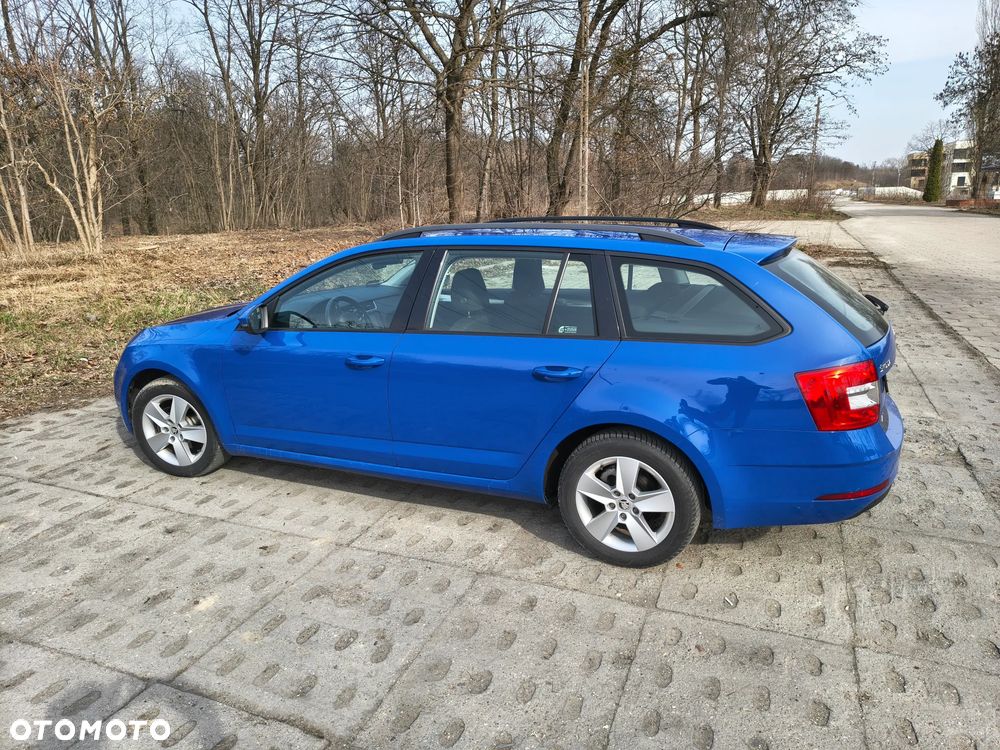 Skoda Octavia - 2