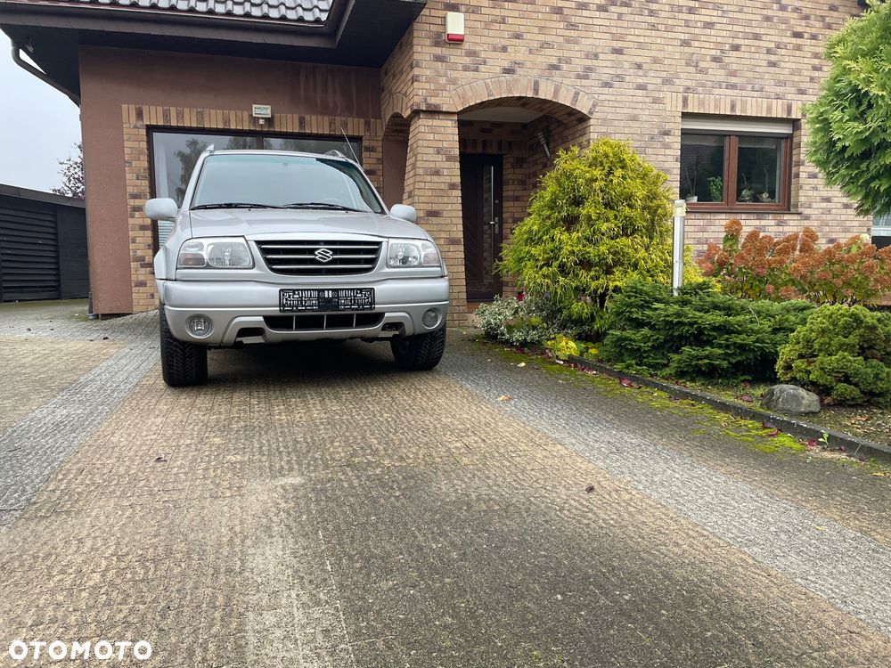 Suzuki Grand Vitara 2.0 Special Edition - 2