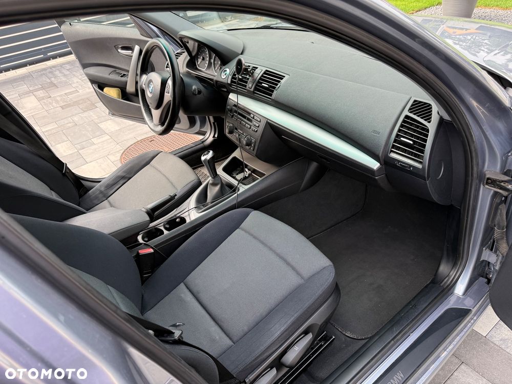 BMW Seria 1 - 17