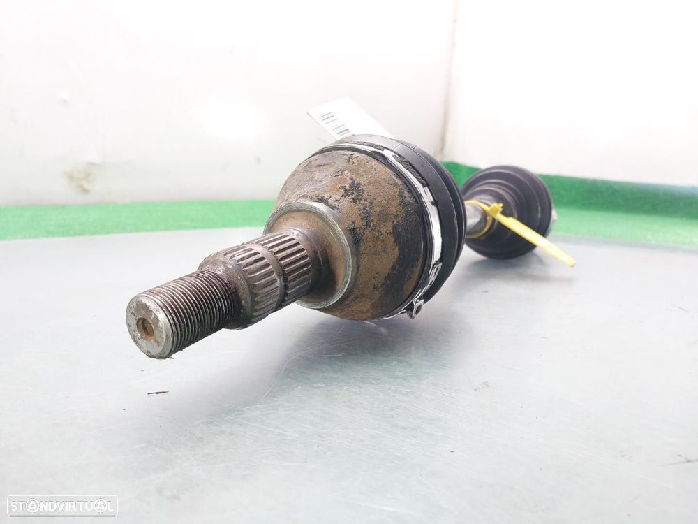 TRANSMISSÃO FRONTAL DIREITA OPEL INSIGNIA A SEDAN 2009 -13348258 - 2