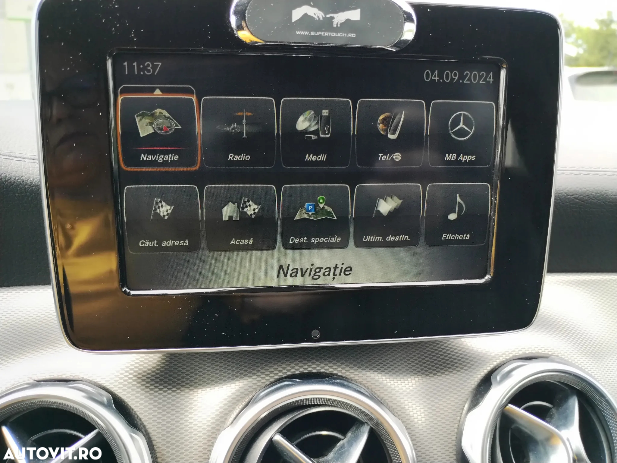 Mercedes-Benz GLA - 21