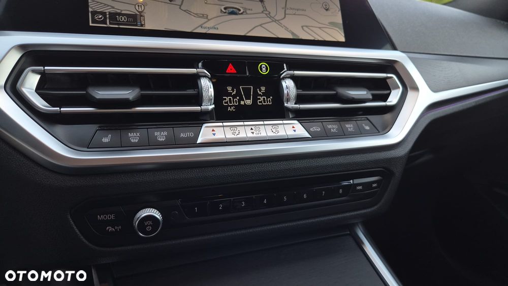 BMW Seria 3 330e PHEV xDrive M Sport sport - 23