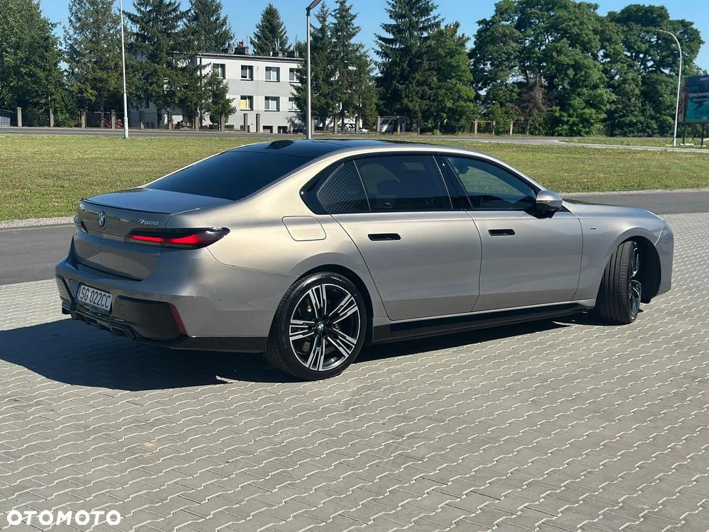 BMW Seria 7 - 4