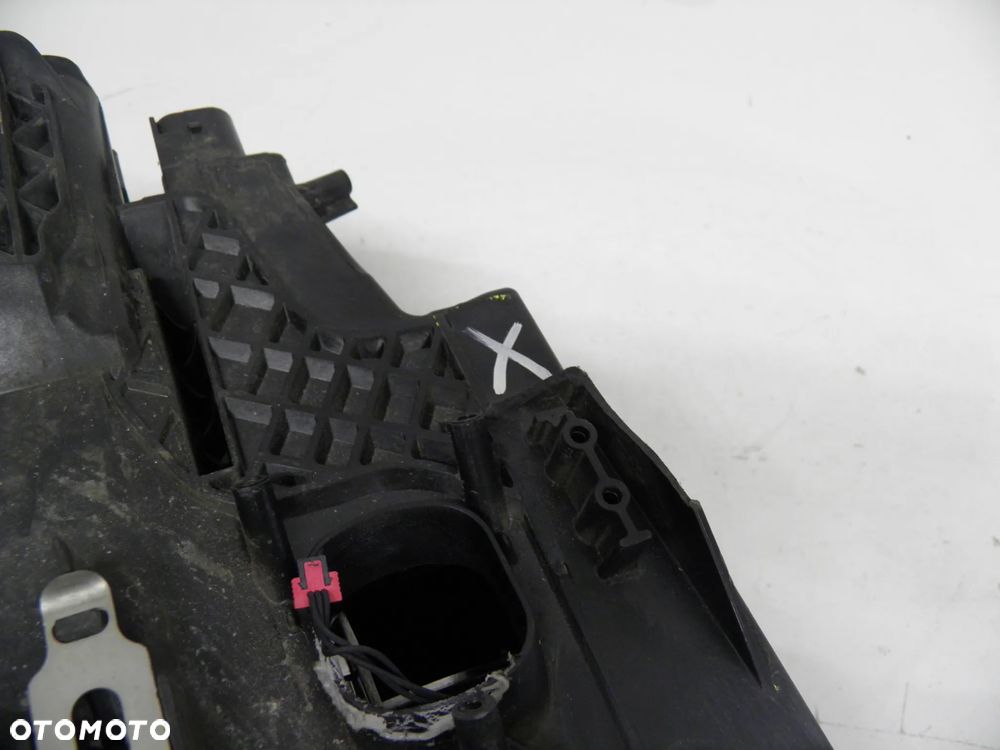 lampa lewa przód BMW 5 F11 F10 ENON 7317131-11 - 5