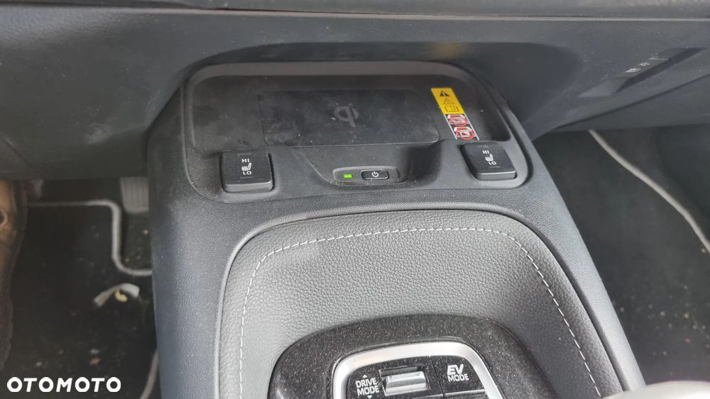 Toyota Corolla 1.8 Hybrid Comfort - 39