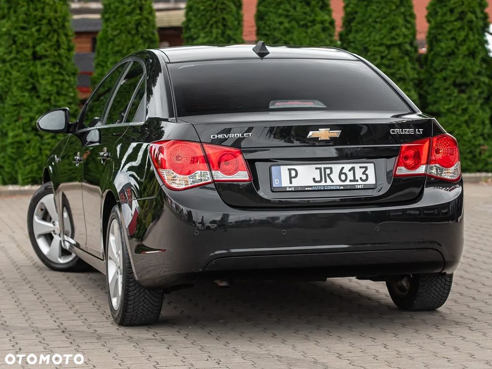 Chevrolet Cruze - 8