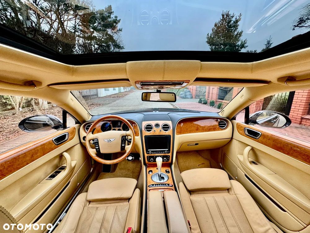 Bentley Flying Spur Standard - 34
