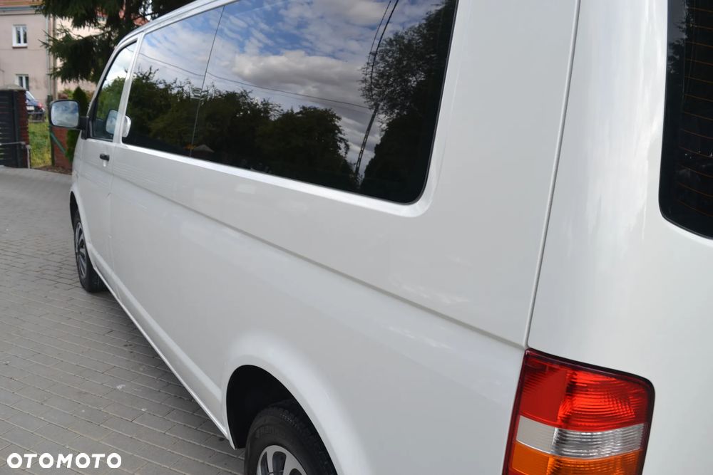 Volkswagen Transporter Caravelle Lang Comfortline - 35
