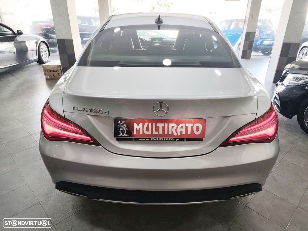 Mercedes-Benz CLA 180 d Urban - 6