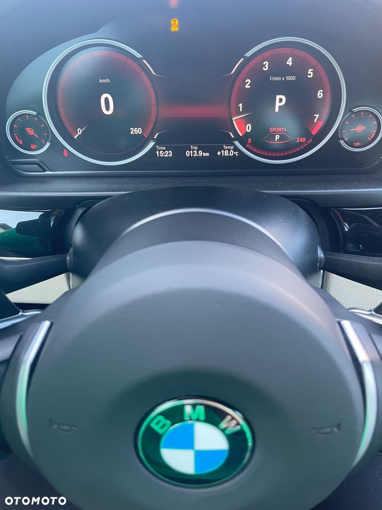 BMW Seria 5 - 36