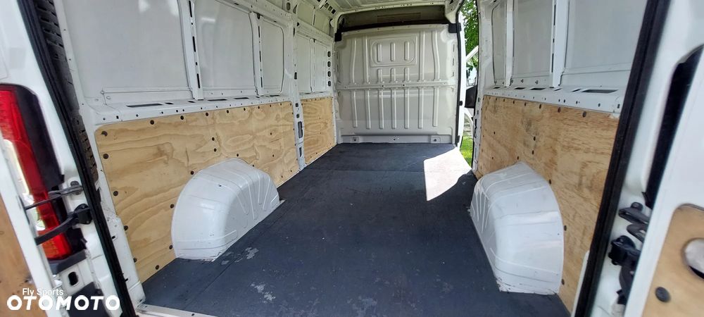 Peugeot BOXER - 21