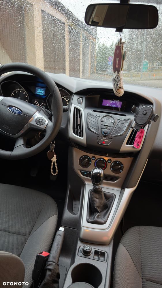 Ford Focus - 14