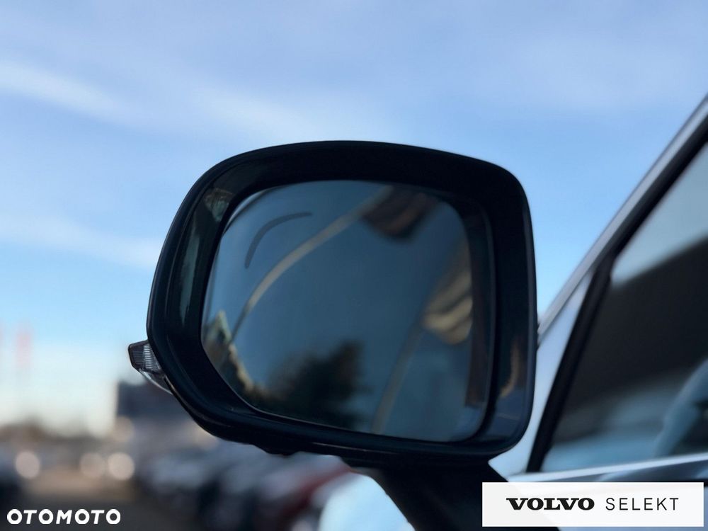 Volvo XC 90 - 13