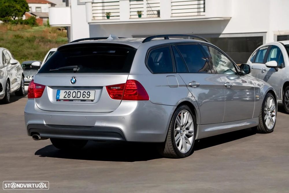 BMW 318 d Auto Pack M - 4