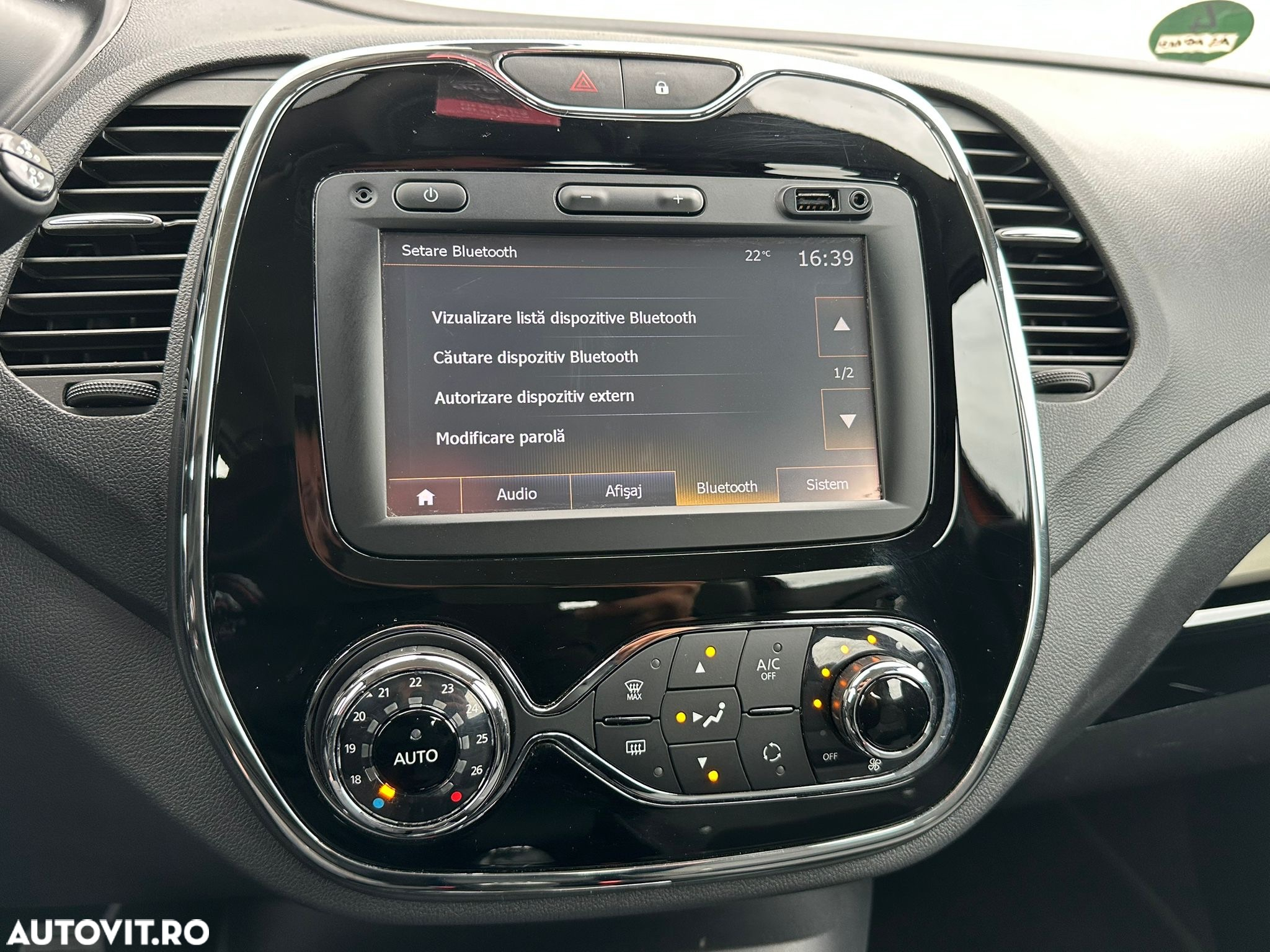 Renault Captur (ENERGY) TCe 90 INTENS - 15