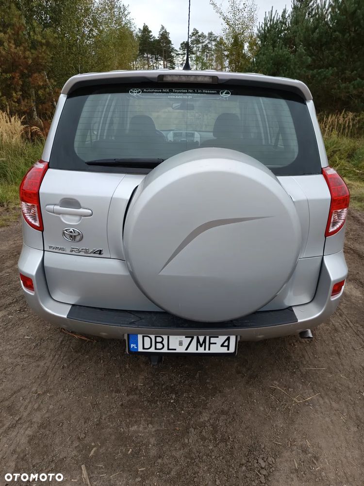 Toyota RAV4 2.2 D-CAT 4x4 Sol - 3