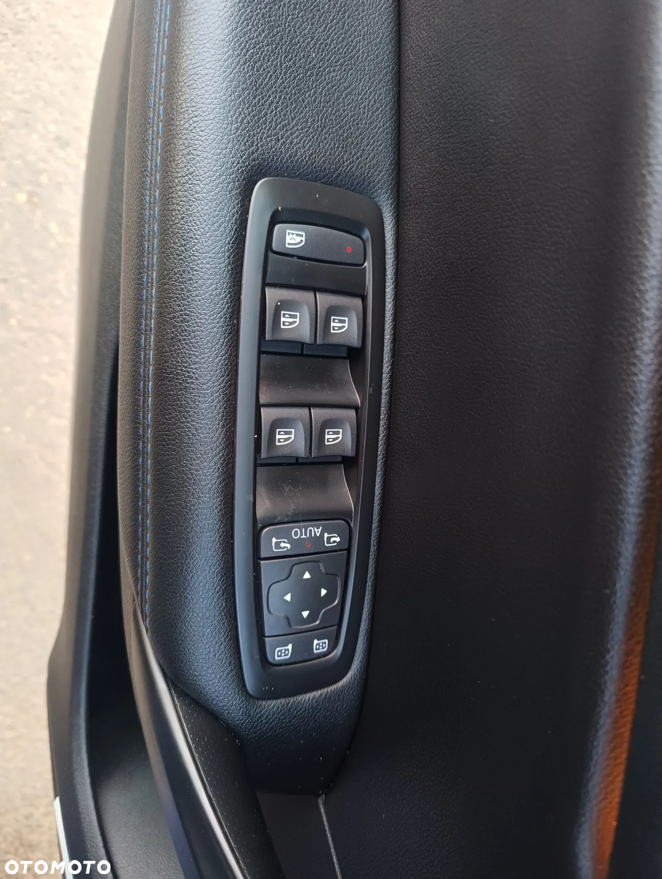 Renault Megane ENERGY dCi 165 EDC GT LINE - 24