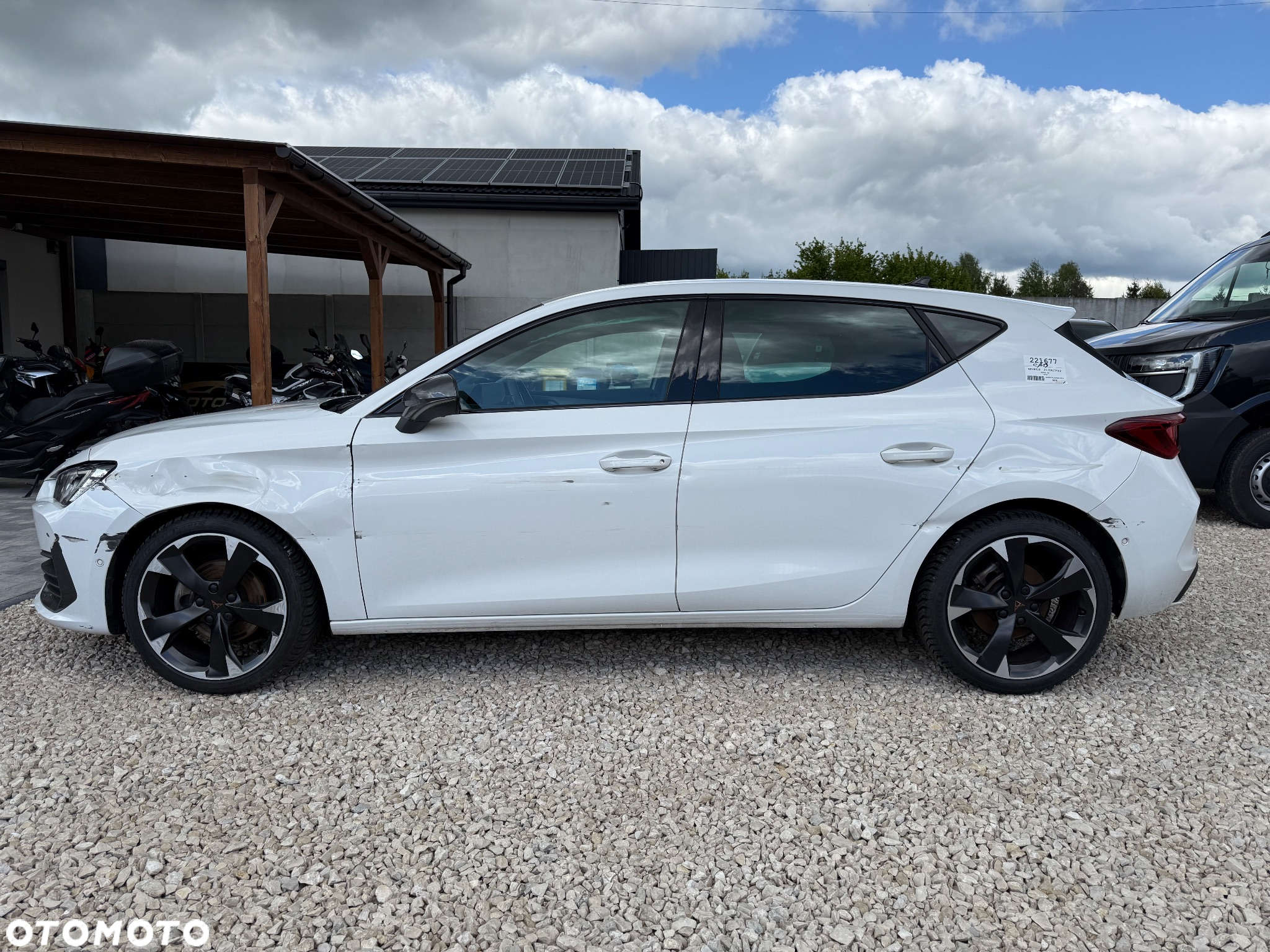 Cupra Leon 1.5 eTSI mHEV DSG - 4
