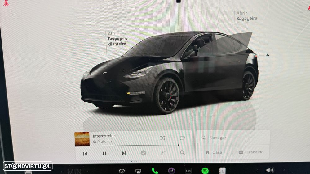 Tesla Model Y Performance Dual Motor AWD - 23