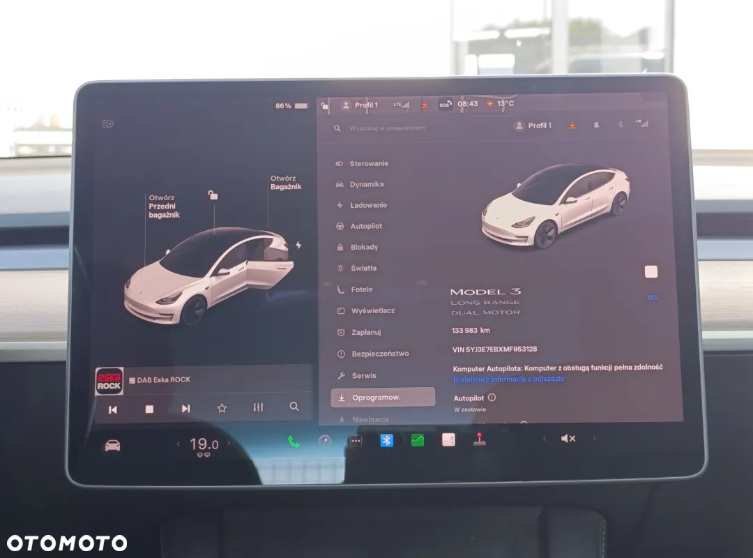 Tesla Model 3 Langstreckenbatterie Allradantrieb Dual Motor - 10