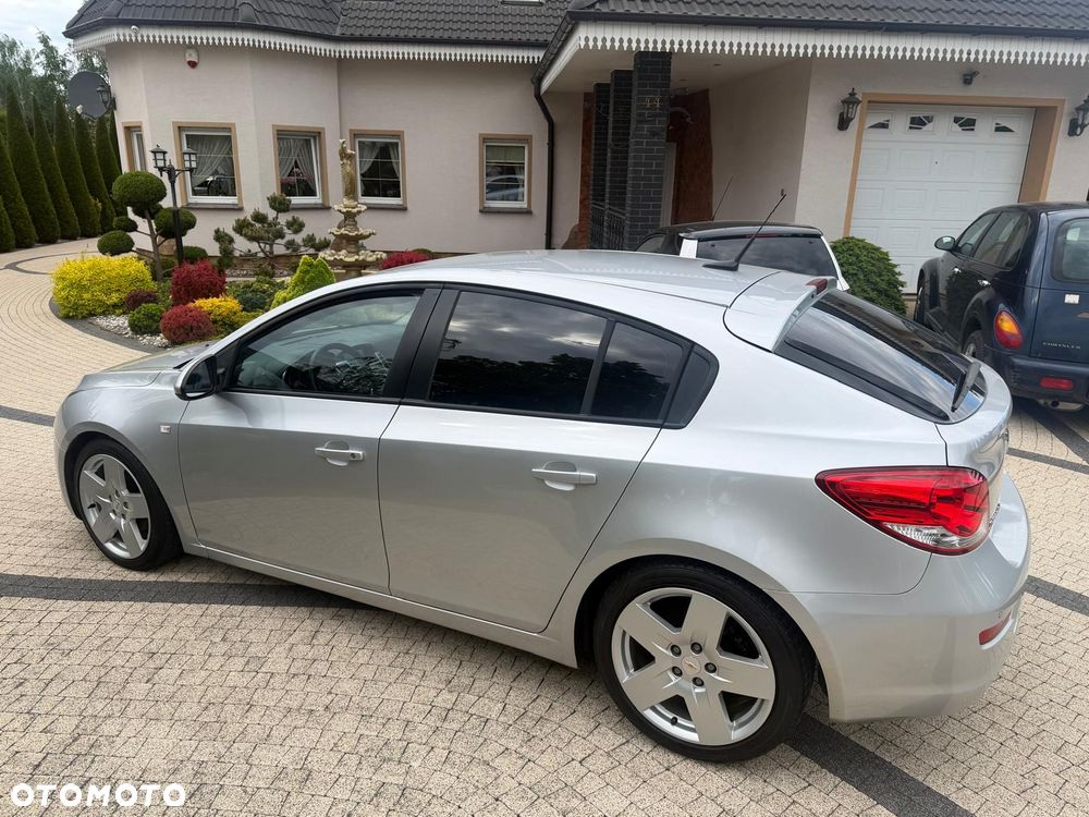 Chevrolet Cruze 2.0 LTZ - 27