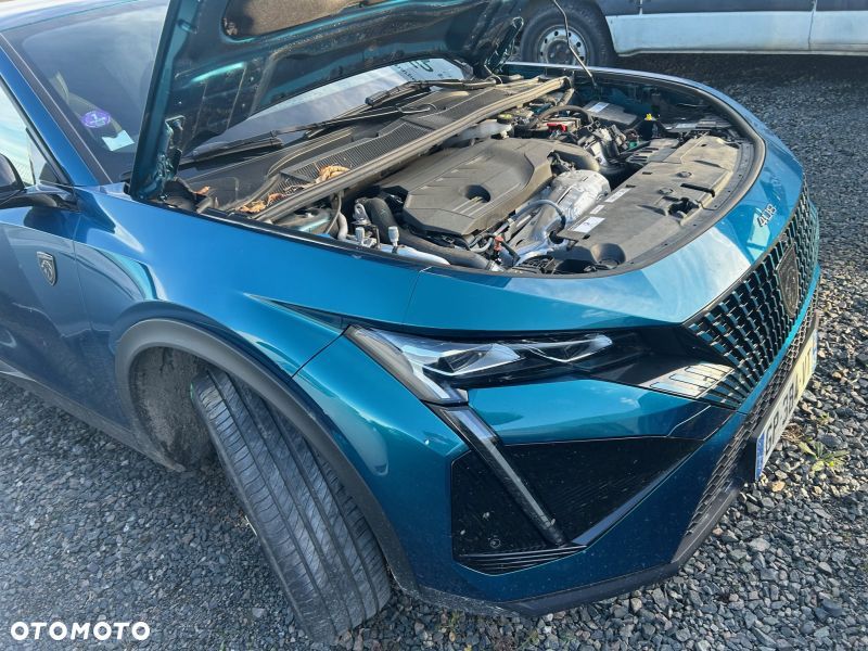 Peugeot 408 1.6 Plug-In Hybrid 180 Allure EAT8 - 7