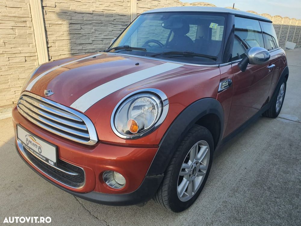 TRAGER CU TRAVERSA MINI COOPER R56 DIESEL - 1