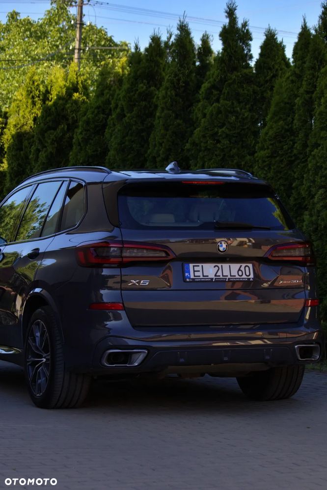 BMW X5 xDrive30d mHEV - 28