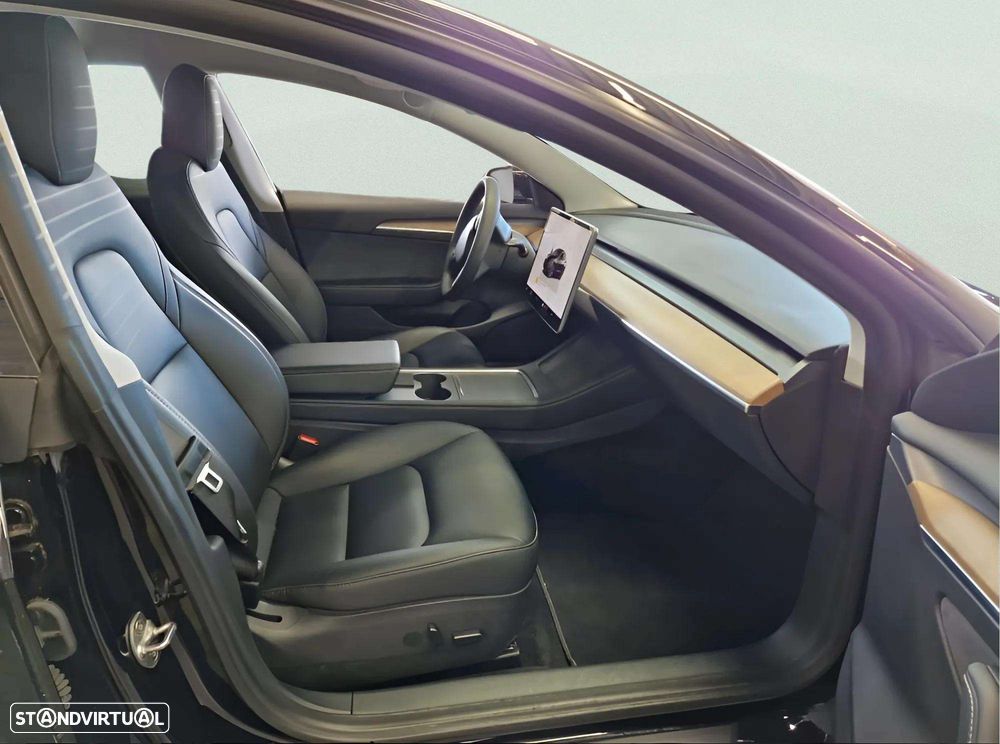 Tesla Model 3 Tração Traseira Standard - 19