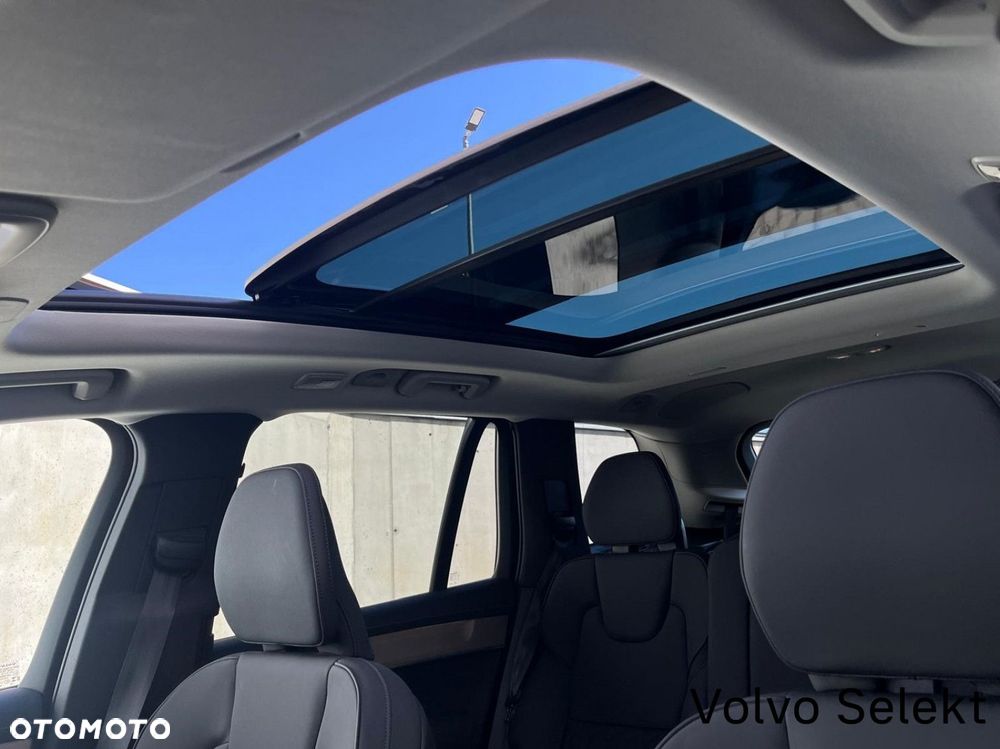 Volvo XC 90 - 18