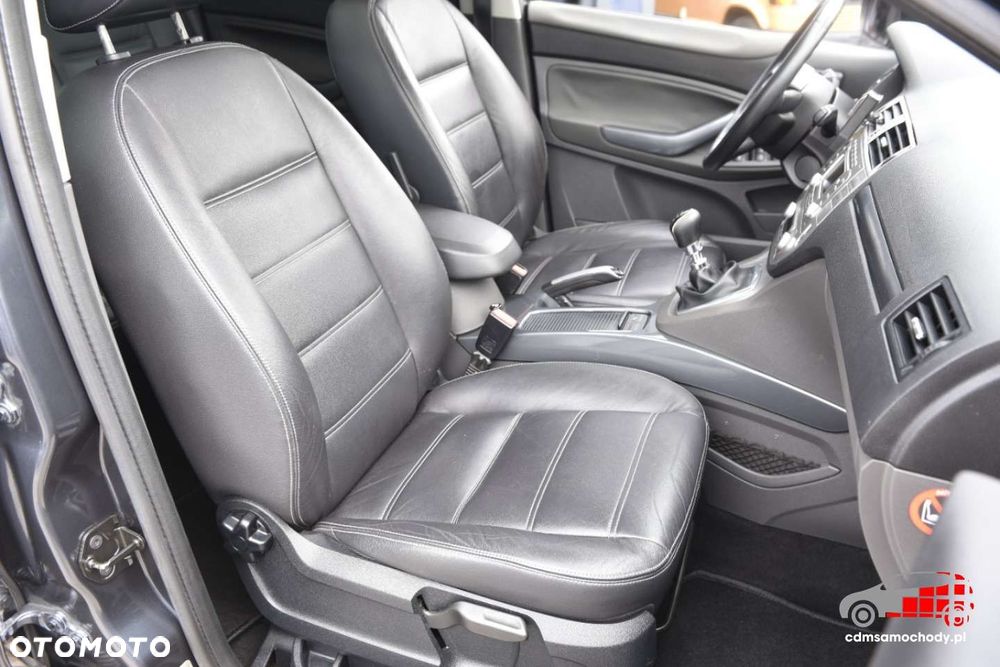 Ford Kuga - 21