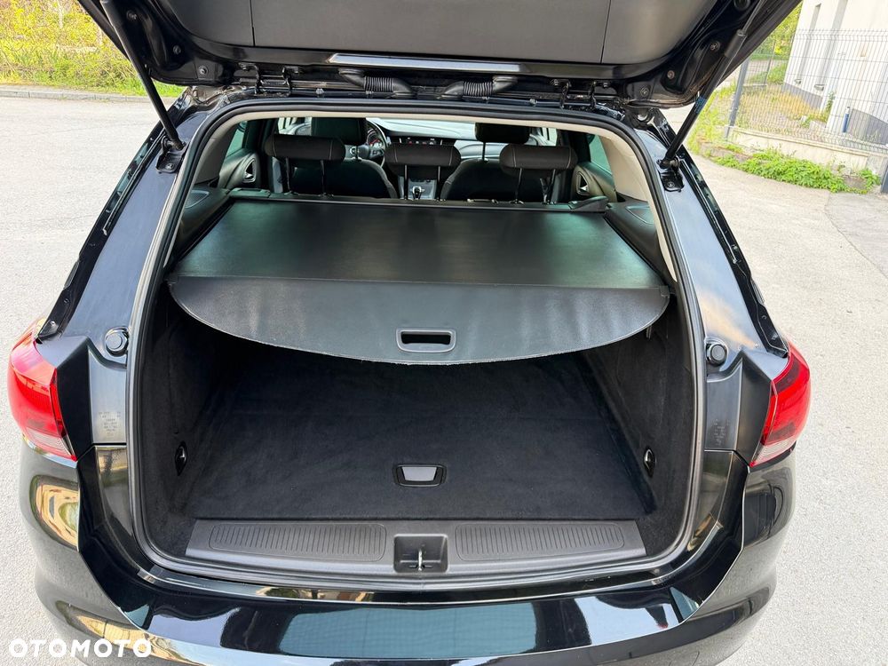 Opel Astra 1.6 CDTI Sport - 13