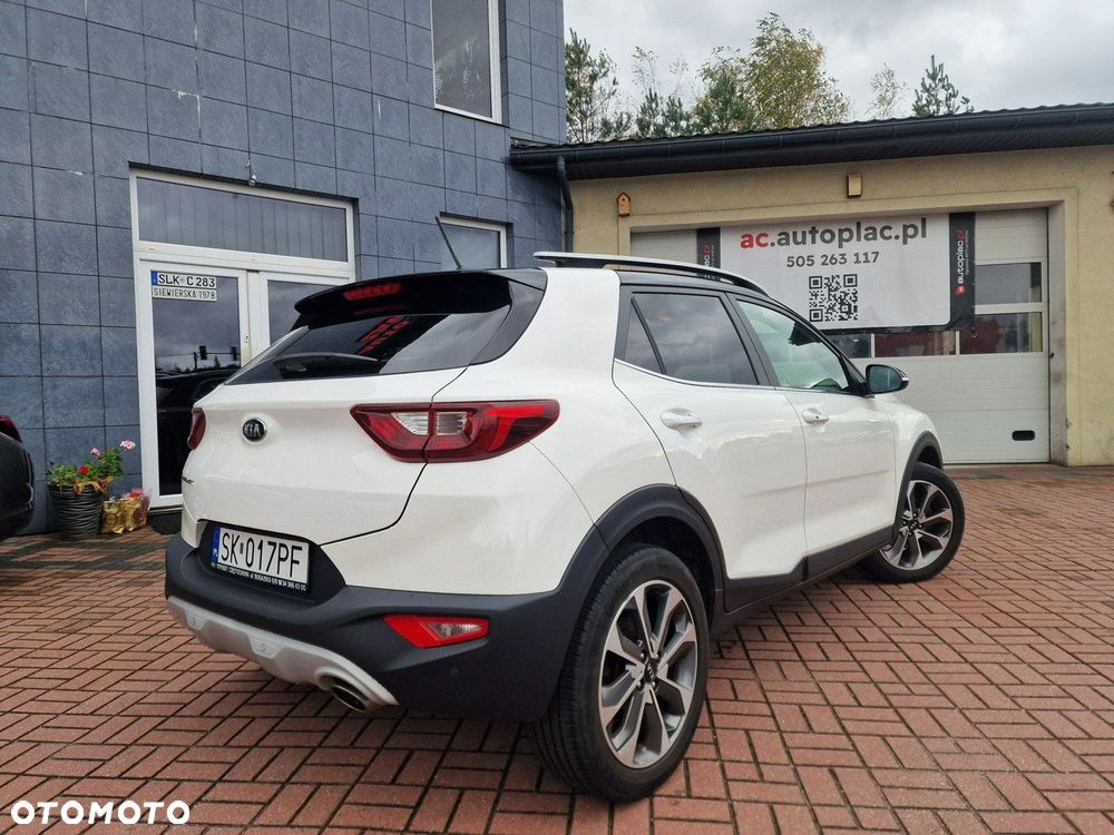 Kia Stonic - 17