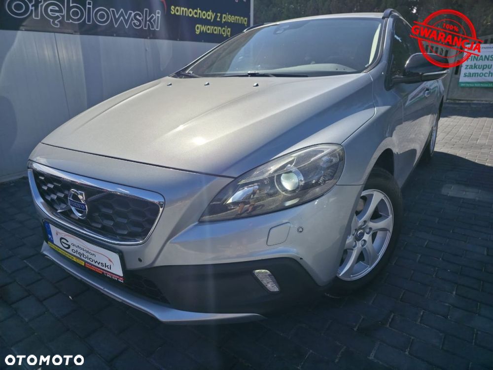 Volvo V40 - 2