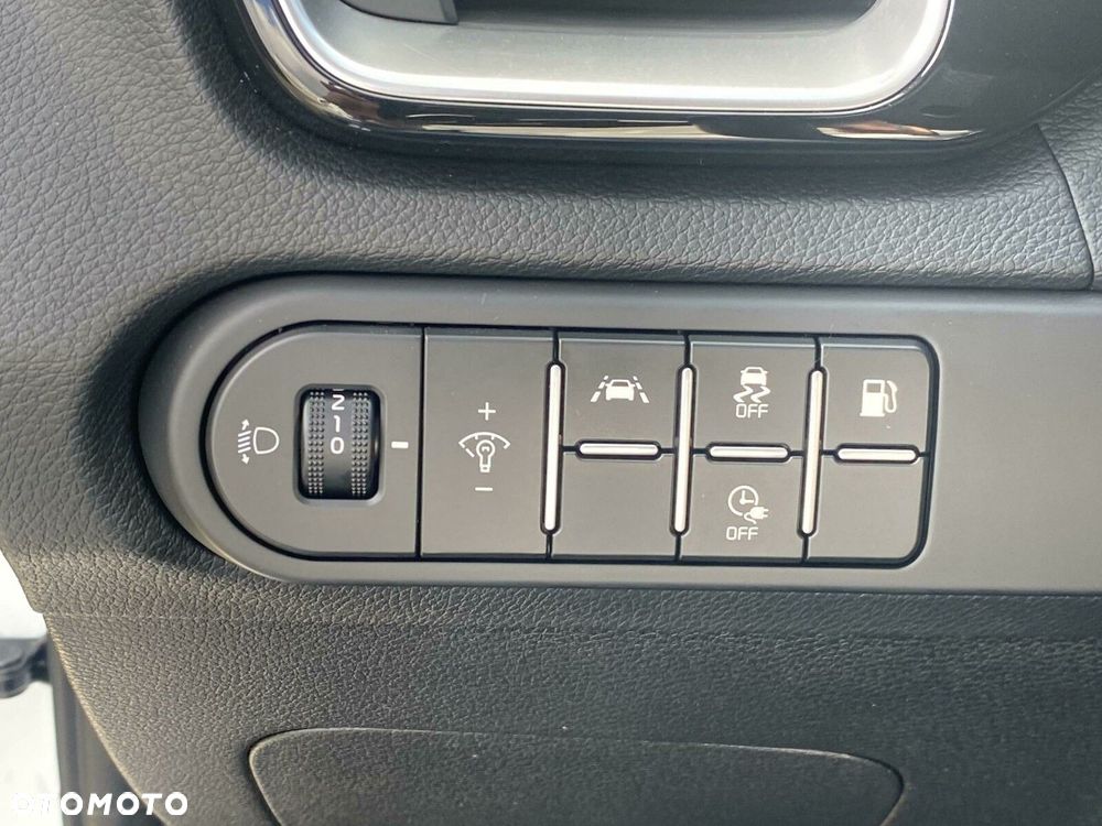 Kia Ceed - 14