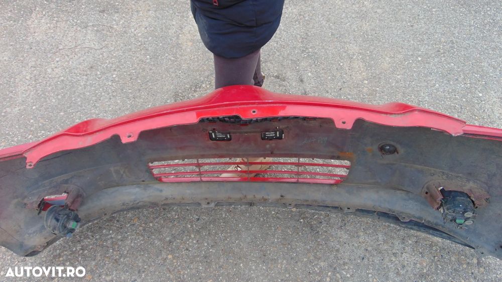 Bara fata Toyota Yaris 2005-2011 cu defecte - 4