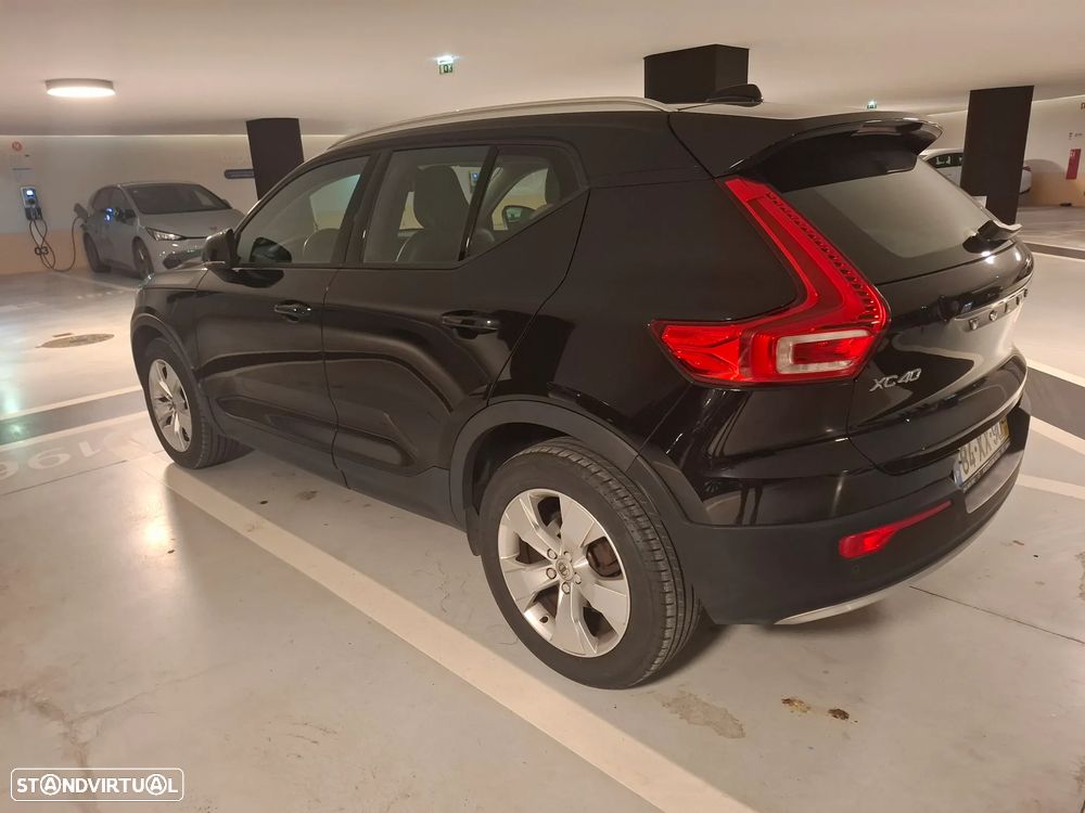 Volvo XC 40 2.0 D3 Momentum - 4