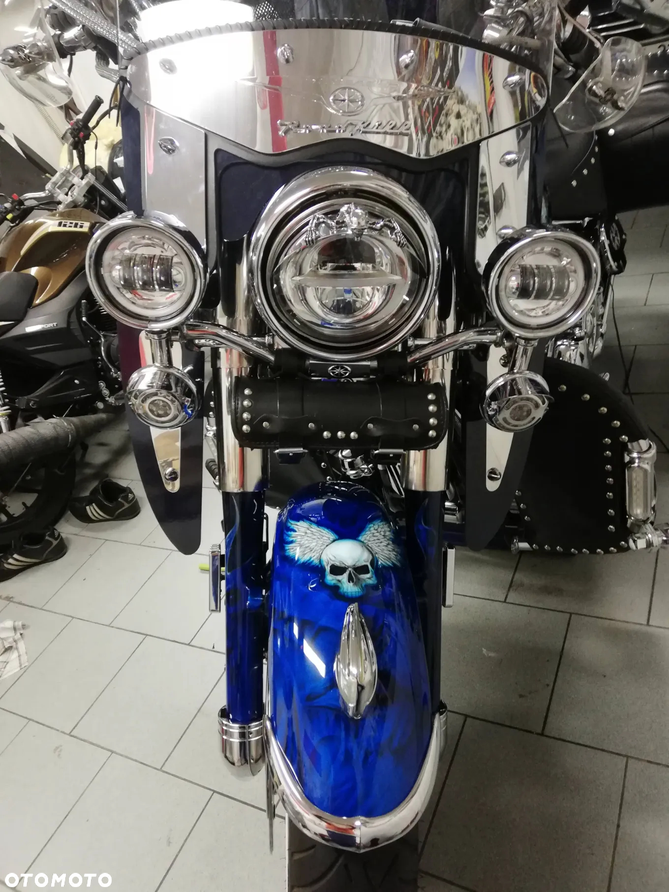 Yamaha Road Star - 6