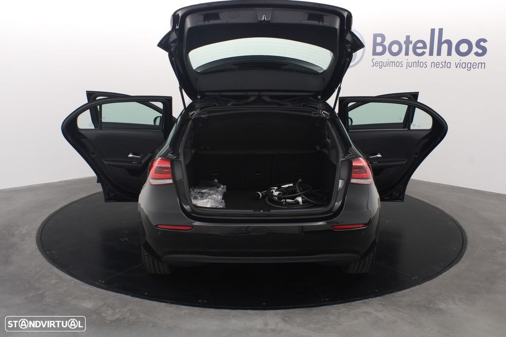 Mercedes-Benz A 250 e Style Plus - 14