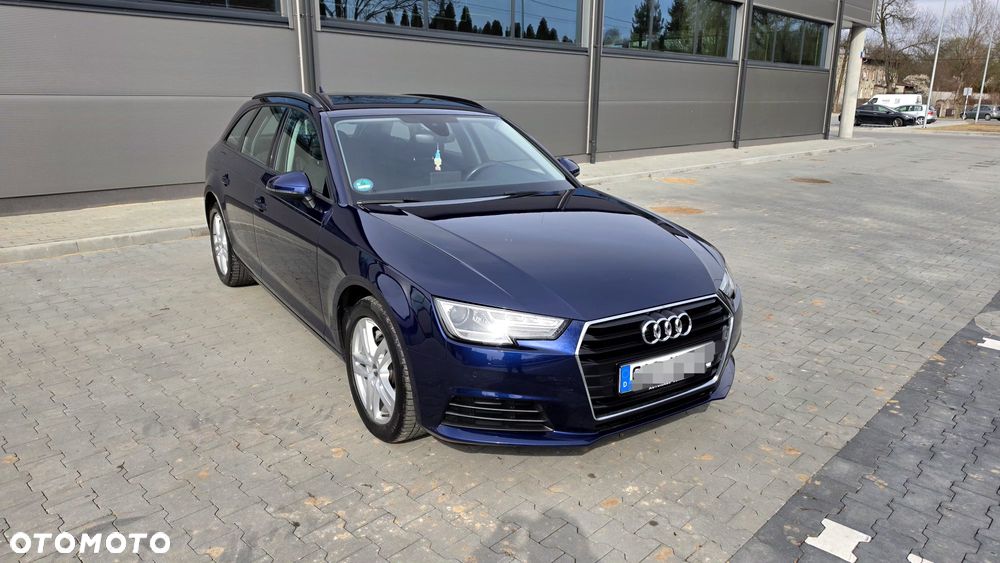 Audi A4 Avant 2.0 TDI ultra S tronic sport - 2